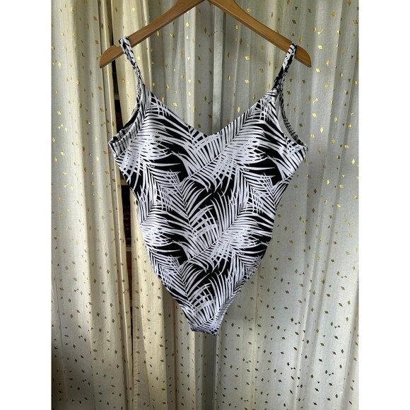 Victoria's Secret PINK Tropical Palm Side Cut Out Low Back One Piece Swimsuit XL - Picture 4 of 9